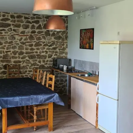 Chez Perlette Merle-Leignec