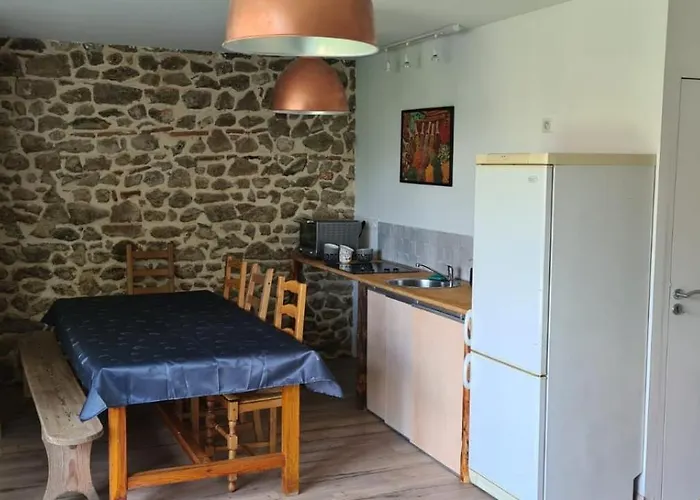 Chez Perlette Merle-Leignec
